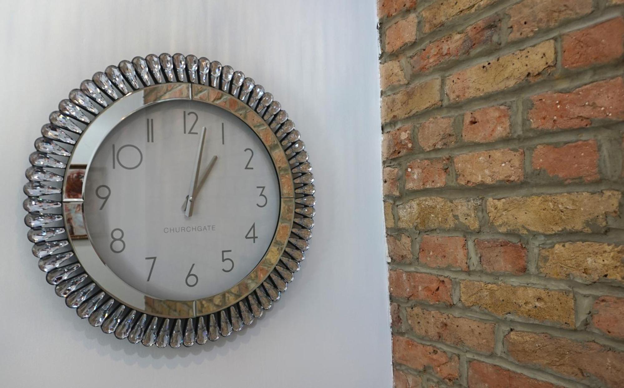Beautiful London Home Sleeps 6, 2 Minutes To Metro Dış mekan fotoğraf